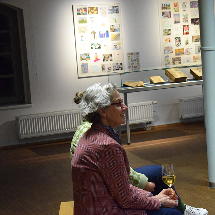 Auch die Rektorin der TU Dresden Prof. Dr. Ursula M. Staudinger nahm an der Blue Sky Lounge teil und lauschte interessiert den Vorträgen.